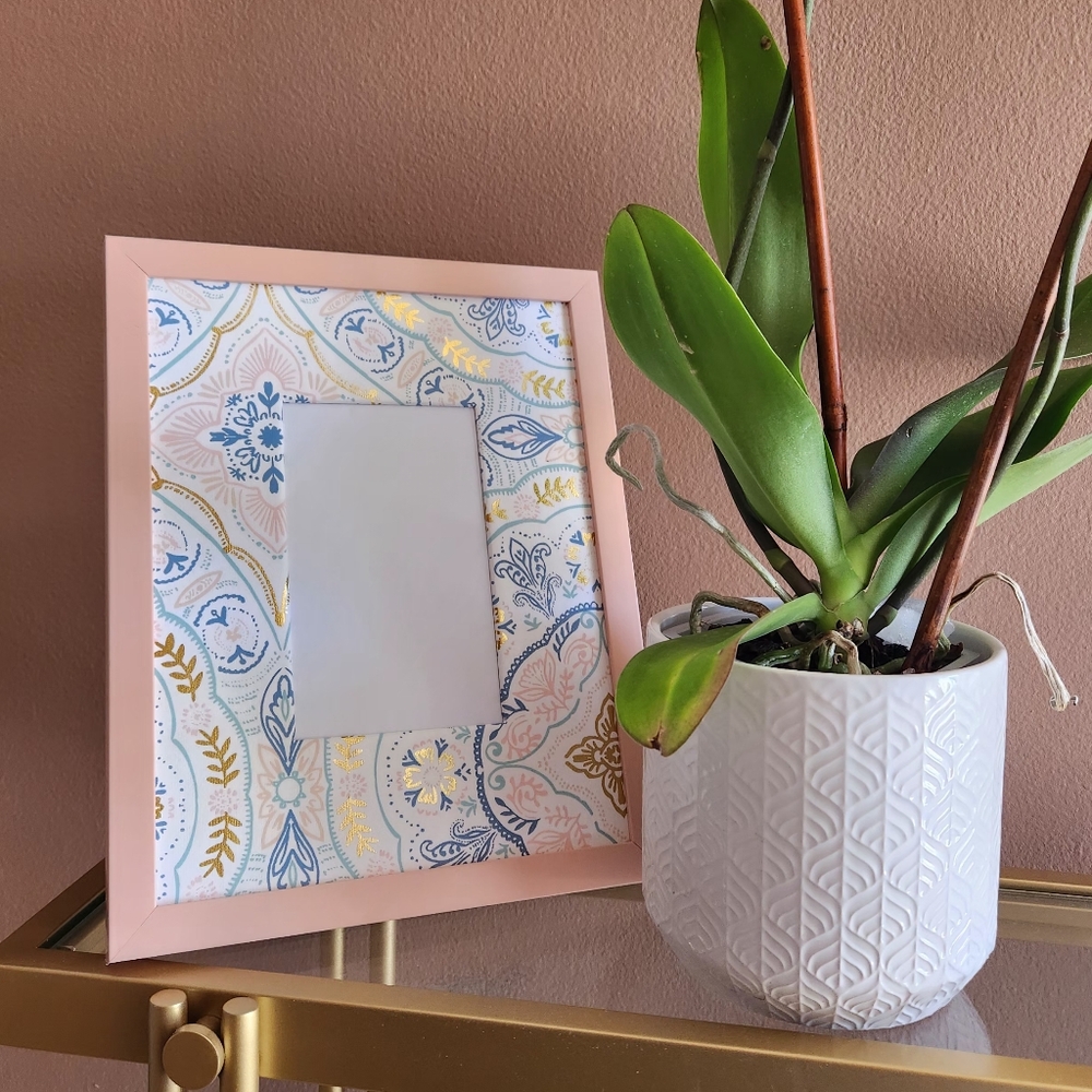 Soft Blush & Gold Boho Mat – 8x10 Elegant Accent for 4x6 Photos | Luxury Decor